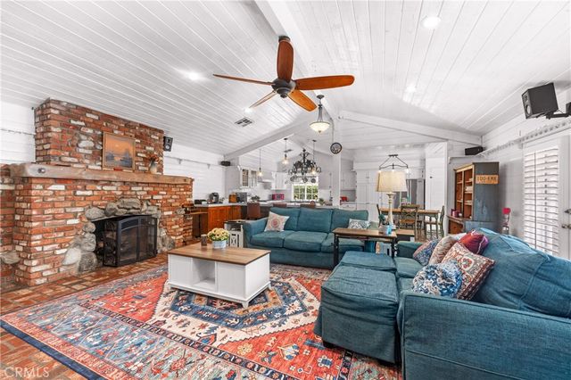 6233 Orion Avenue, Van Nuys, CA 91411