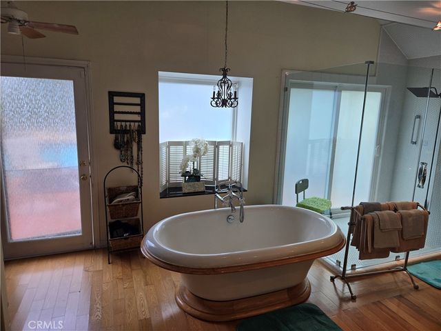 6233 Orion Avenue, Van Nuys, CA 91411