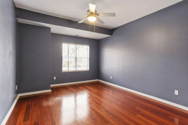 2900 11th Avenue S 113, Minneapolis, MN 55407