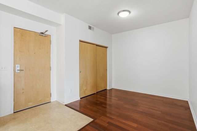 2900 11th Avenue S 113, Minneapolis, MN 55407