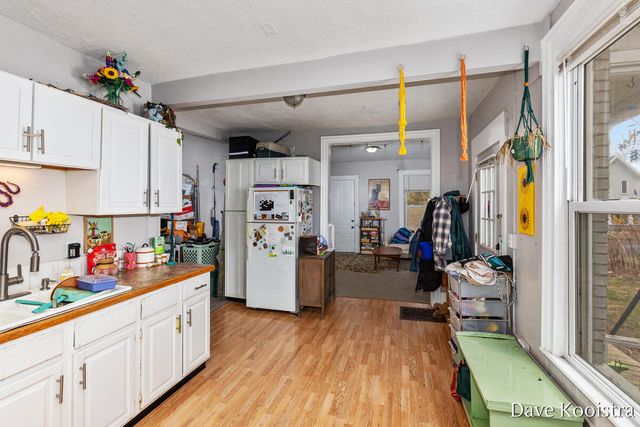 737 Clancy Avenue Ne, City Of Grand Rapids, MI 49503