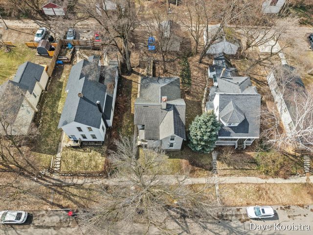 737 Clancy Avenue Ne, City Of Grand Rapids, MI 49503