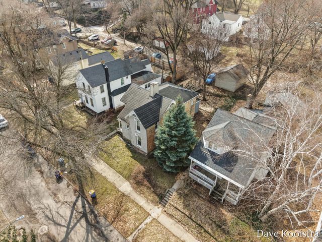 737 Clancy Avenue Ne, City Of Grand Rapids, MI 49503