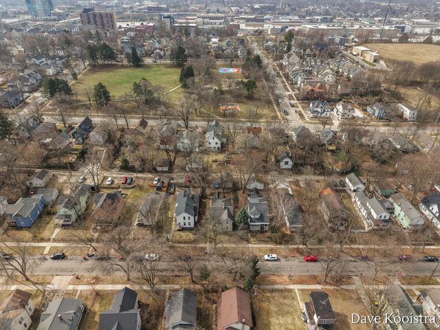 737 Clancy Avenue Ne, City Of Grand Rapids, MI 49503