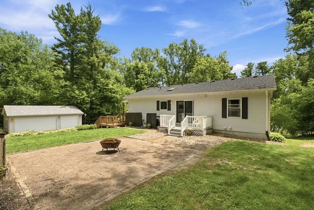 18923 43rd Avenue N, Port Byron, IL 61275