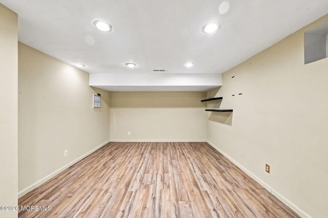 276 Longwood Drive, Manalapan, NJ 07726