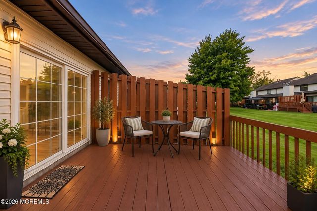 276 Longwood Drive, Manalapan, NJ 07726