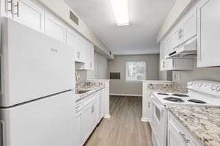 6 Beals Cove B, Hingham, MA 02043