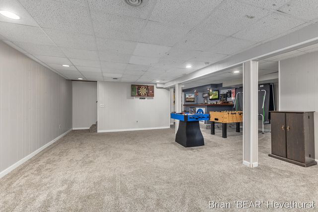 7520 Windgate Drive, Jenison, MI 49428