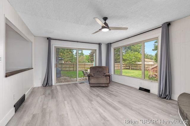 7520 Windgate Drive, Jenison, MI 49428