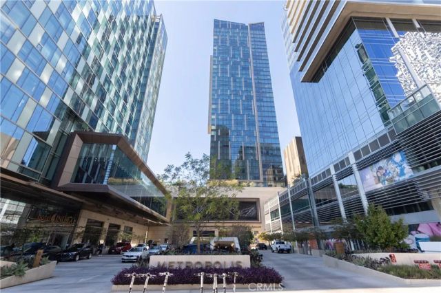 889 Francisco Street 2901, Los Angeles, CA 90017