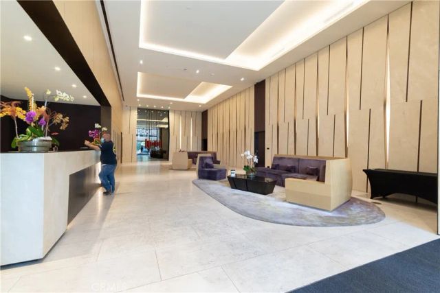 889 Francisco Street 2901, Los Angeles, CA 90017