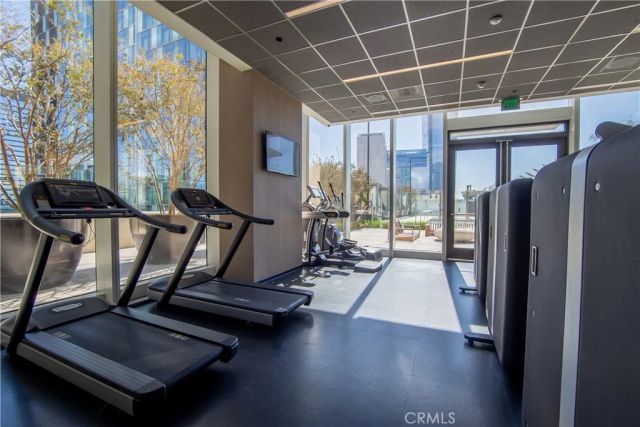 889 Francisco Street 2901, Los Angeles, CA 90017