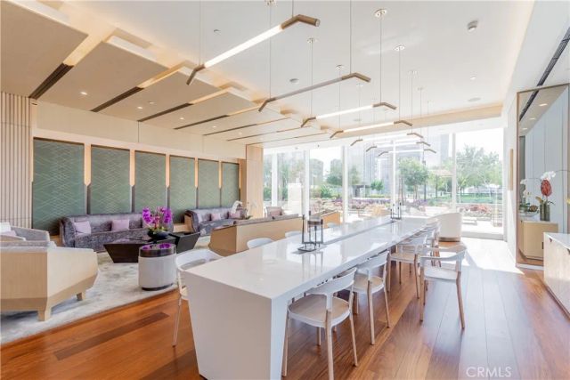 889 Francisco Street 2901, Los Angeles, CA 90017