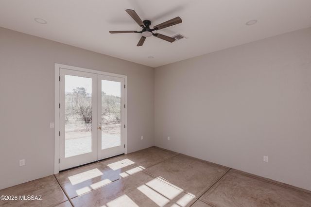 3240 N Bouchard Place, Tucson, AZ 85749