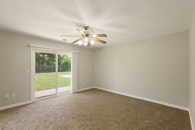 18966 Arrowhead Dr, Lockeford, CA 95237