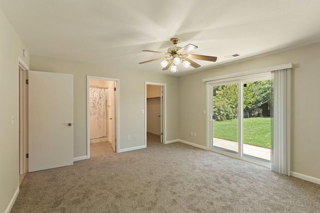18966 Arrowhead Dr, Lockeford, CA 95237
