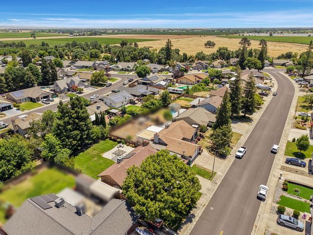 18966 Arrowhead Dr, Lockeford, CA 95237