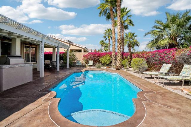 60920 Living Stone Drive, La Quinta, CA 92253