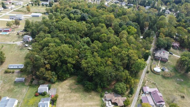 222 Hopwood Coolspring Rd, North Union Twp, PA 15445