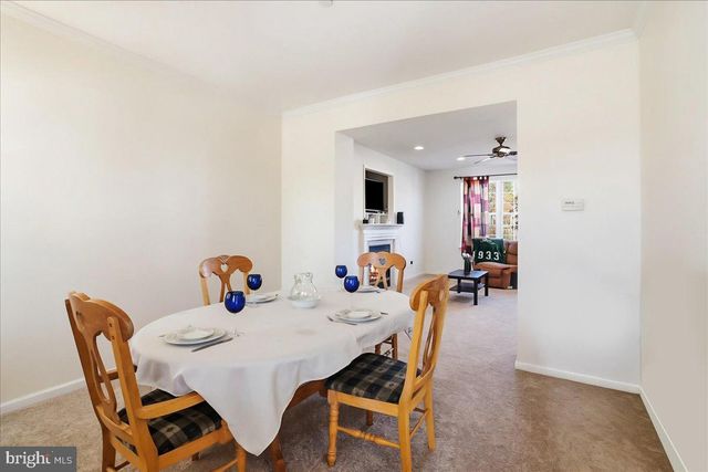 2431 GILBERT ST, Broomall, PA 19008