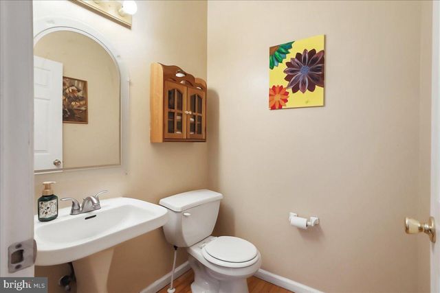 2431 GILBERT ST, Broomall, PA 19008