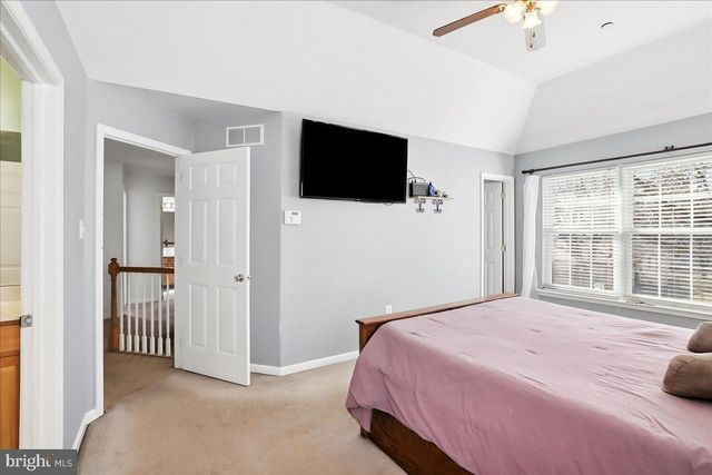 2431 GILBERT ST, Broomall, PA 19008