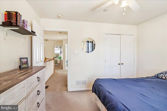 2431 GILBERT ST, Broomall, PA 19008