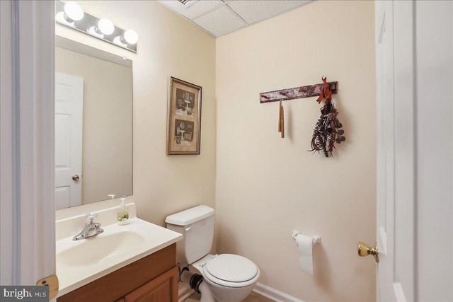 2431 GILBERT ST, Broomall, PA 19008