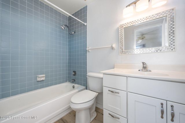 2230 Golf Isle Drive 702, Melbourne, FL 32935