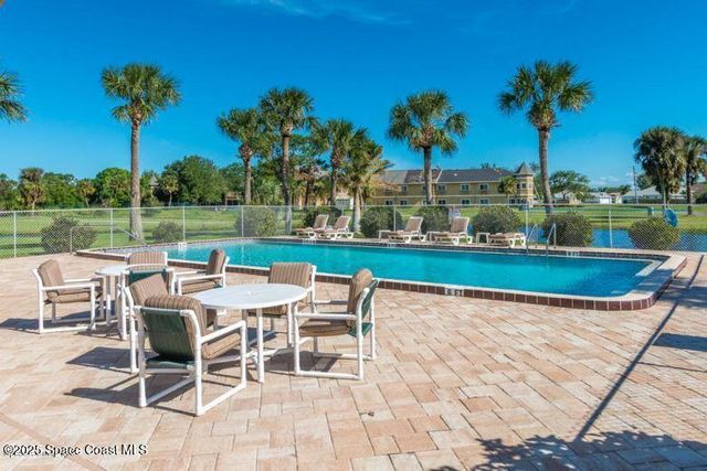 2230 Golf Isle Drive 702, Melbourne, FL 32935