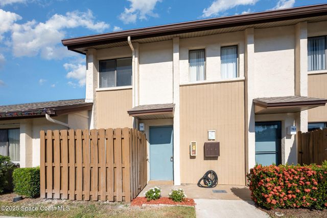 2230 Golf Isle Drive 702, Melbourne, FL 32935