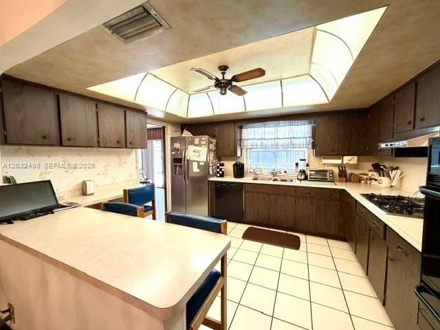 8721 NW 18th St, Pembroke Pines, FL 33024