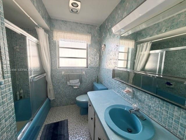 8721 NW 18th St, Pembroke Pines, FL 33024