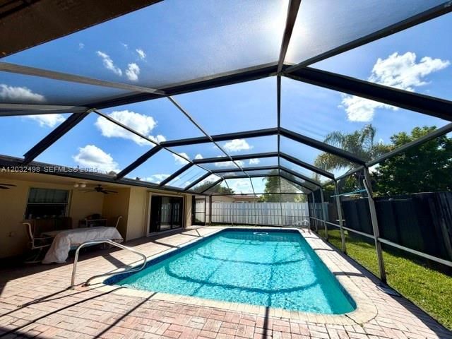 8721 NW 18th St, Pembroke Pines, FL 33024