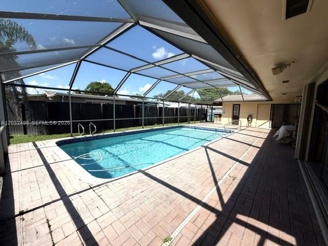 8721 NW 18th St, Pembroke Pines, FL 33024