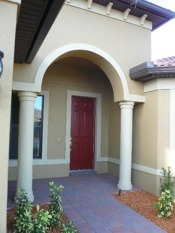 5089 Pendelton Square, Vero Beach, FL 32967