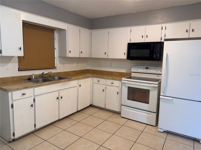 2802 7TH STREET, St Cloud, FL 34769