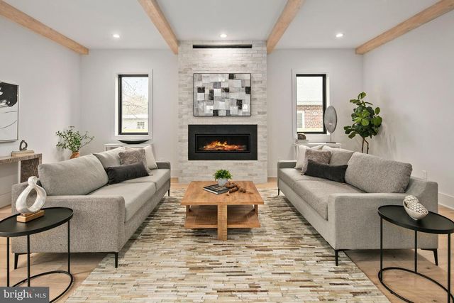 126 S HIGHLAND ST, Arlington, VA 22204