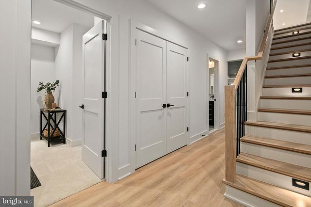 126 S HIGHLAND ST, Arlington, VA 22204