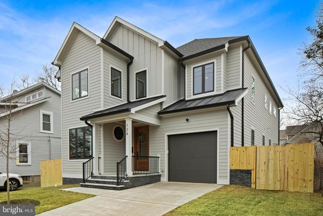 126 S HIGHLAND ST, Arlington, VA 22204