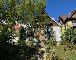 3179 N 14th STREET, Milwaukee, WI 53206
