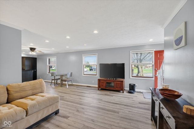 6131 Apache Drive, Indianapolis, IN 46254