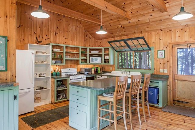 85 Portage Pass, Moultonborough, NH 03254