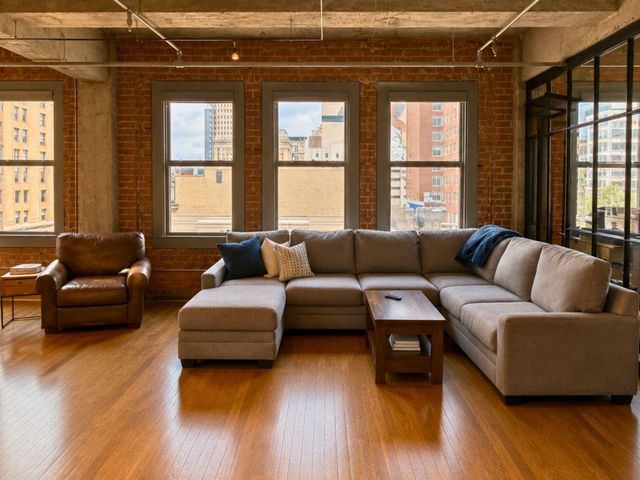 204 Travis Street 5A, Houston, TX 77002