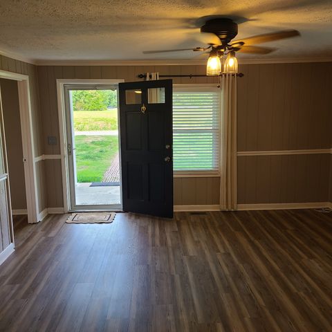 4936 Rock House Rd, Portland, TN 37148