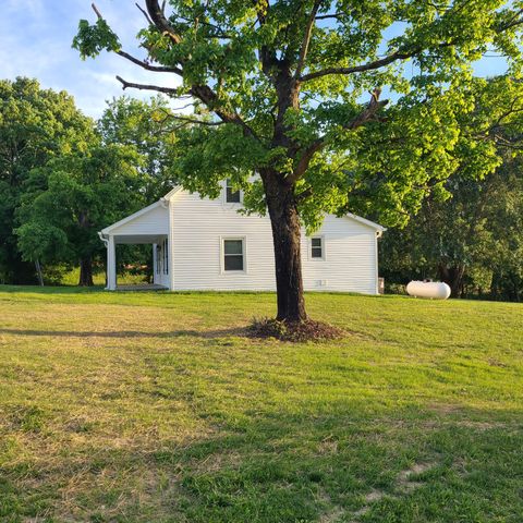 4936 Rock House Rd, Portland, TN 37148
