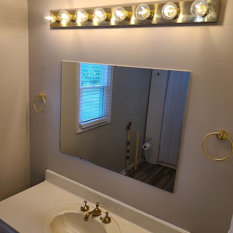4936 Rock House Rd, Portland, TN 37148