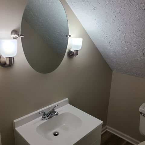 4936 Rock House Rd, Portland, TN 37148