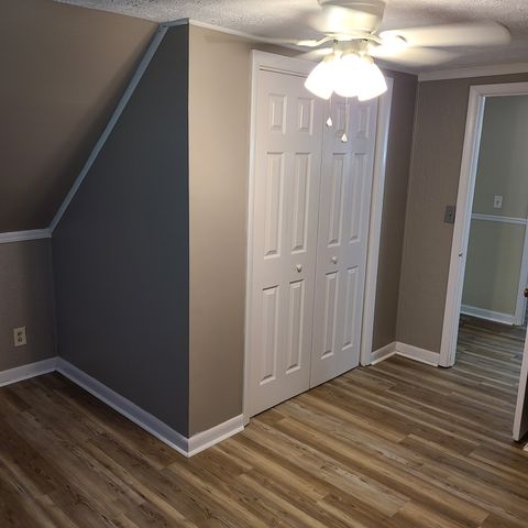 4936 Rock House Rd, Portland, TN 37148